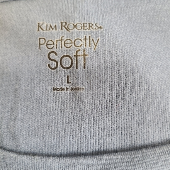 (386) Kim Roger's Woman's Long Sleeve Activewear Crewneck T-Shirt, Size: L Blue - Picture 9 of 13